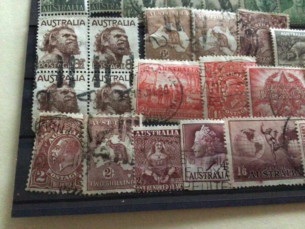 Australia used stamps A12800