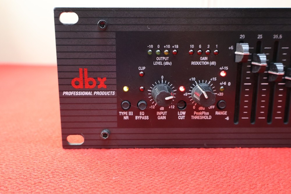 dbx 2031 Equalizer / Limiter with TYPE 3 NR