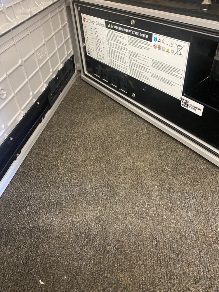 LG Battery Control Unit EH257064P8S8