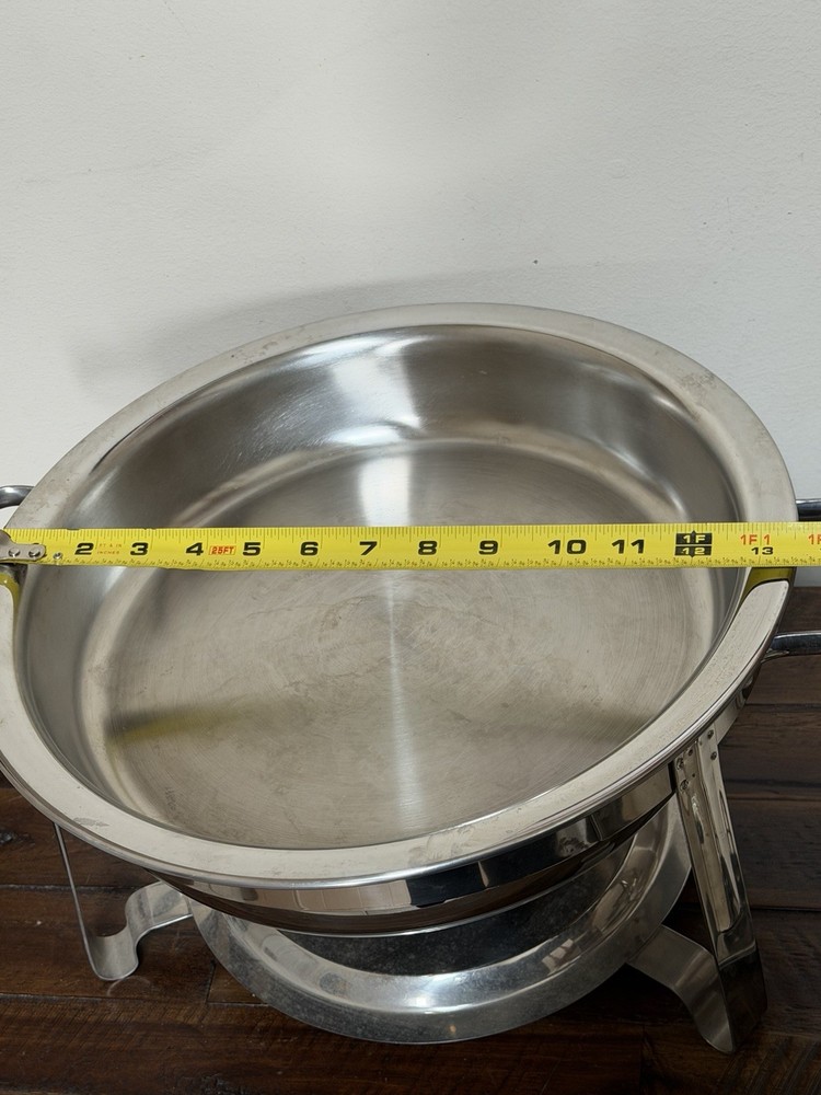 Round Chafing Dish Buffet Warmer With Lid Insert Dish Preowned