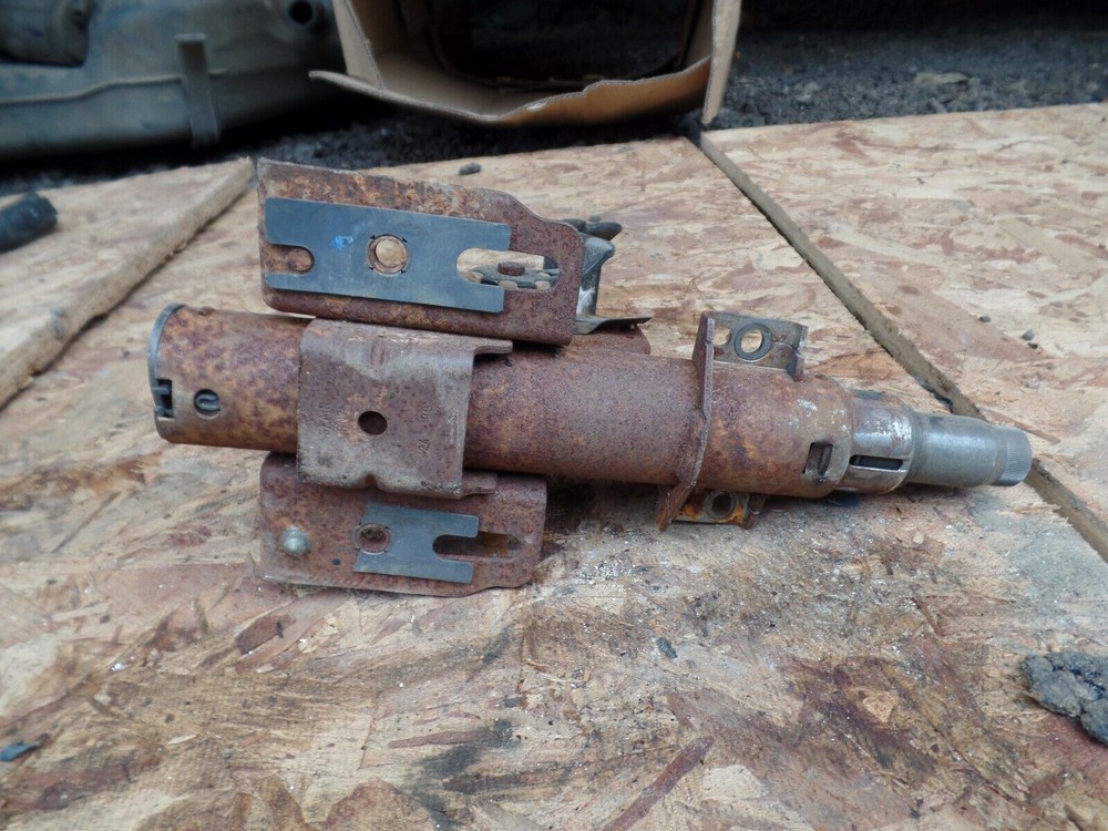 VOLKSWAGON GOLF MK4 STEERING COLUMN