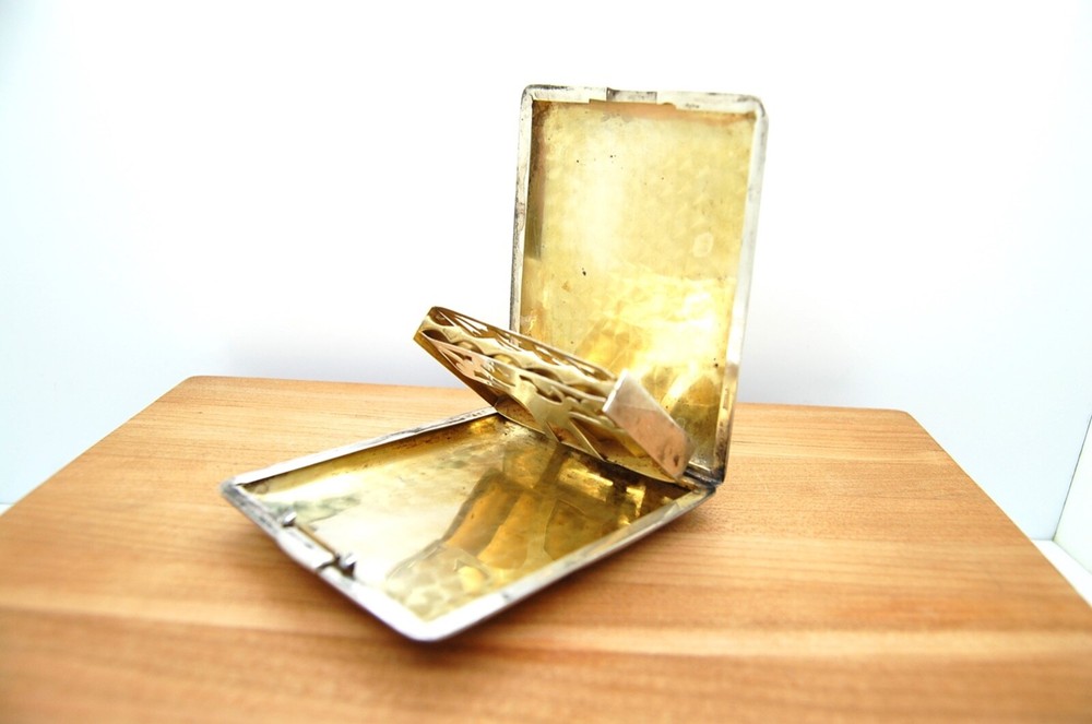 ANTIQUE HAVONE STERLING SILVER CIGARETTE CASE