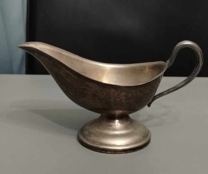 Vintage Silver plate Gravy Server Pitcher 3" Base X 4" Tall X 8" Width