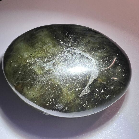 Labradorite Crystal Palmstone (9)