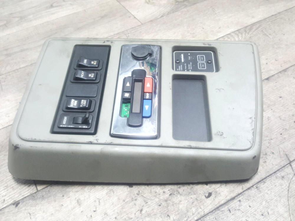 INTERNATIONAL PROSTAR SLEEPER CONTROL PANEL B5304822