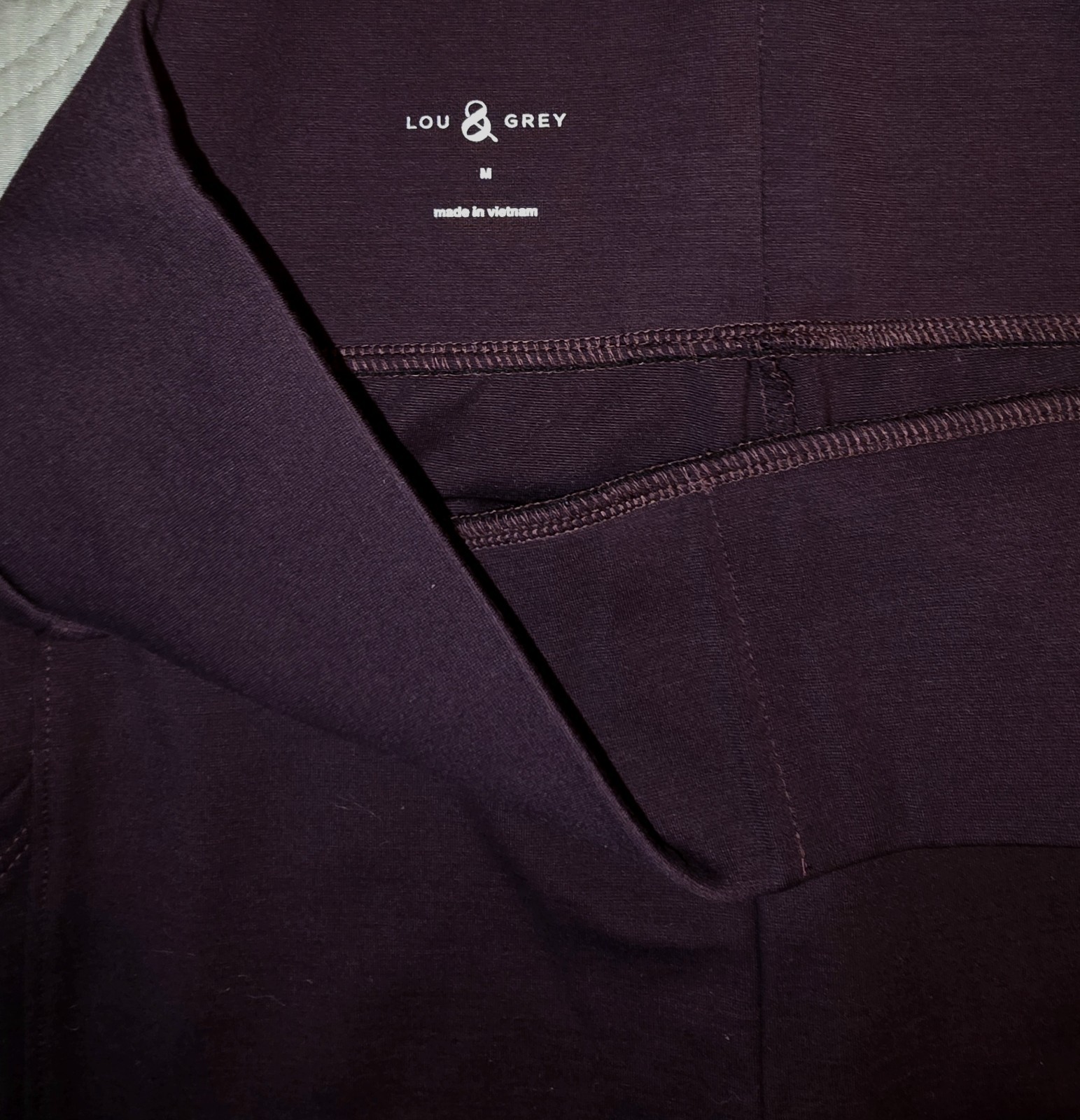 Lou Grey Sz M Luxurious Stretch Pants Jeggin Workout Running Yoga Outdoors Soft