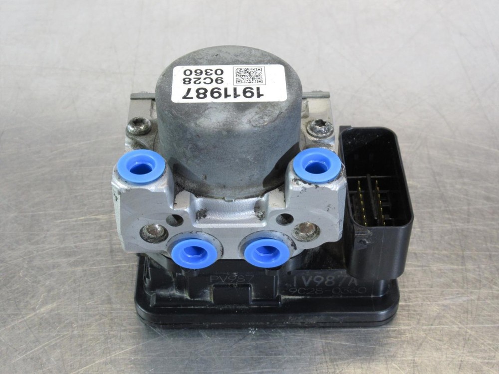 EB1346 2019 19 INDIAN SPRINGFIELD DARK ABS MODULE