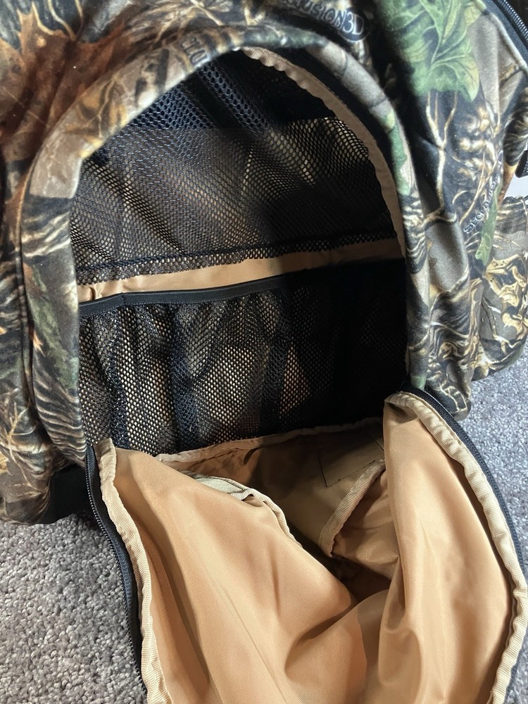 Cabela Camouflage Hunting Backpack
