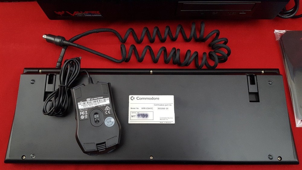 BLACK Vampirized Commodore Amiga 2000 A2000 Desktop Computer 68080@85mhz Vampire