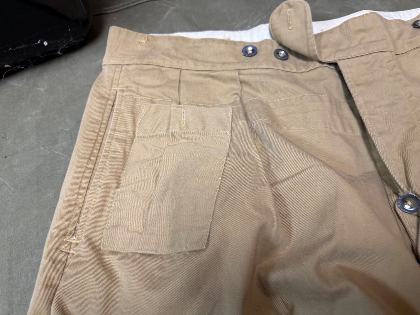 WWII BRITISH ARMY SUMMER KHAKI DRILL FIELD TROUSERS-SIZE XLARGE