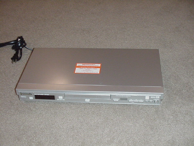 Panasonic DVD / CD Player model DVD-S27U