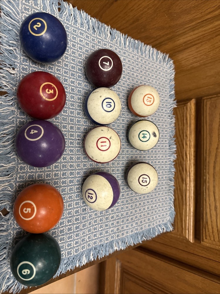 Vintage Billiards 2.1” Pool Balls Single Ring