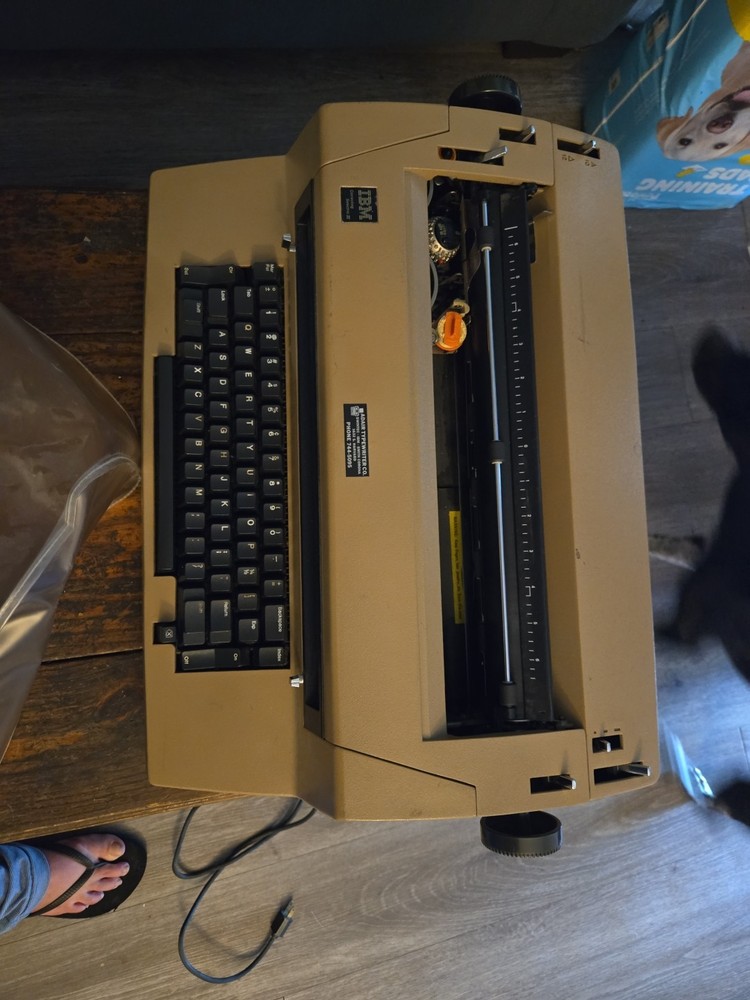 IBM Selectric III Typewriter