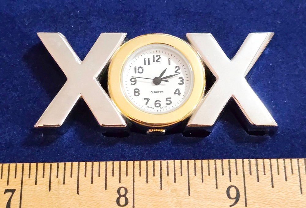 Unique Mini Desk Shelf Clock XOX