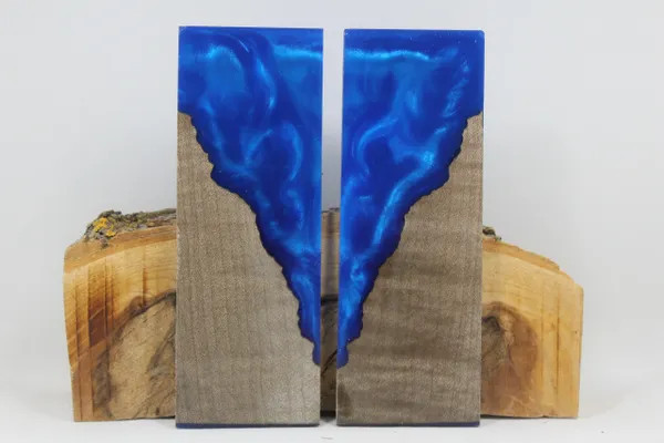 HYBRID STABILIZED MAPLE BLUE CUSTOM COMPOSITE KNIFE HANDLE MATERIAL (8243)