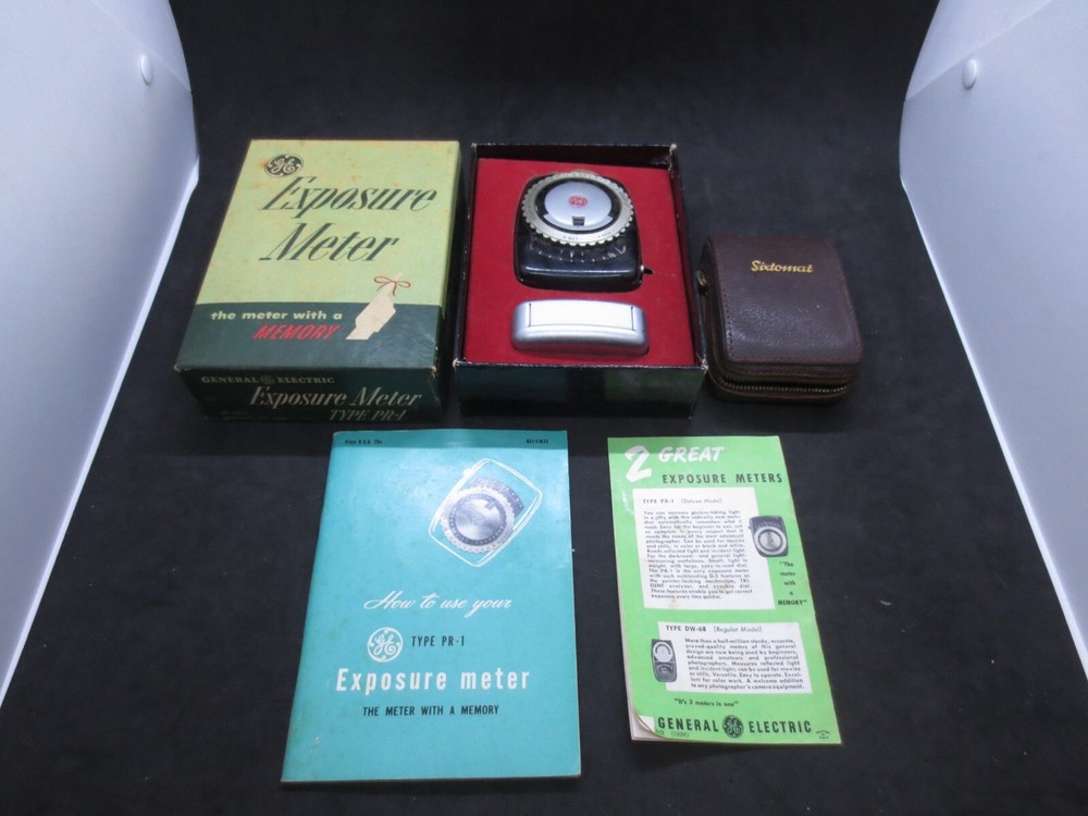 General Electric Exposure Meter Type PR 1 with Original Box, Case & Instructions