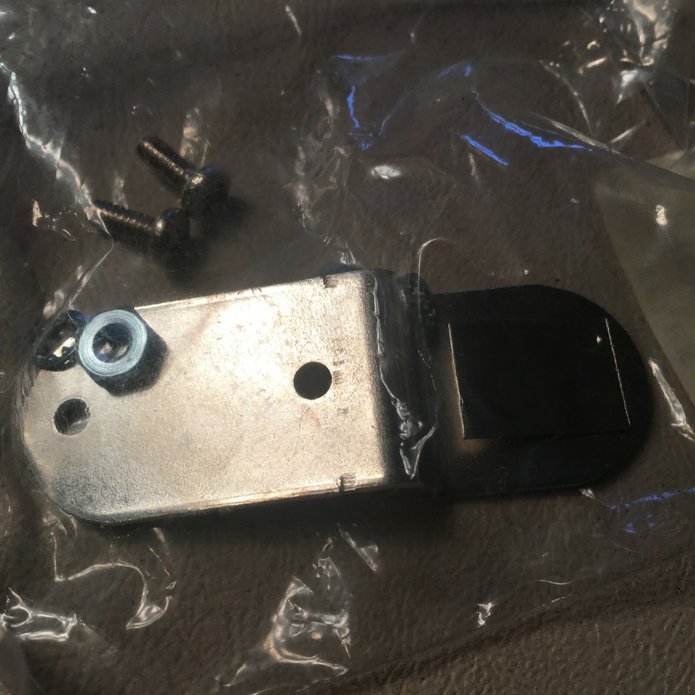 Telex 61506000 Microphone Hangar Bracket, NOS