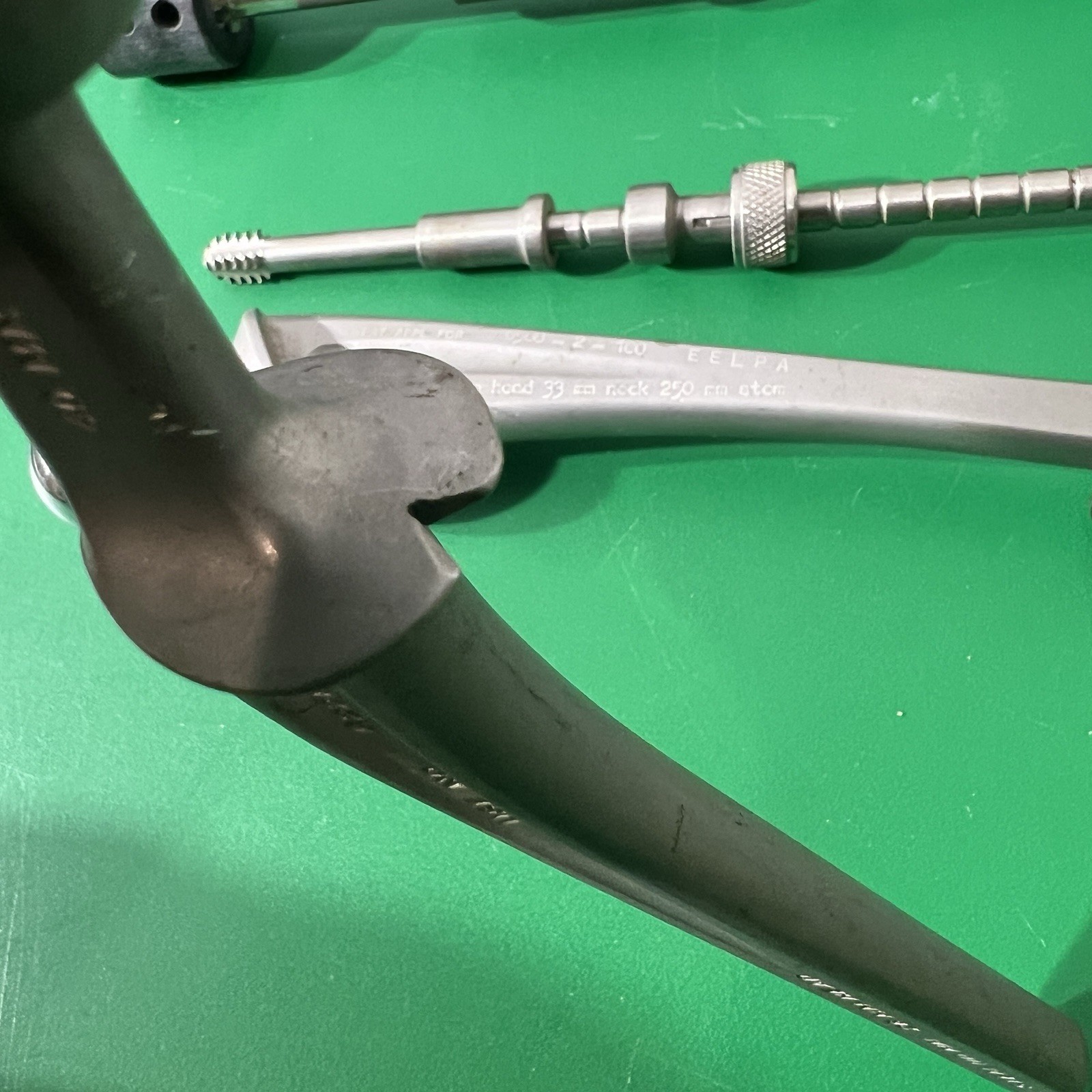 Medical Surgical Salesman Samples Implants Metal Oddity Doctor Orthopedic