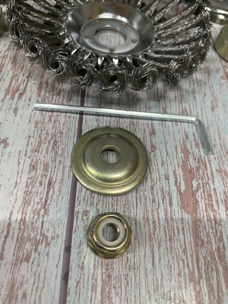 8 Inch Derusting Weeding Wheel Twisted Wire