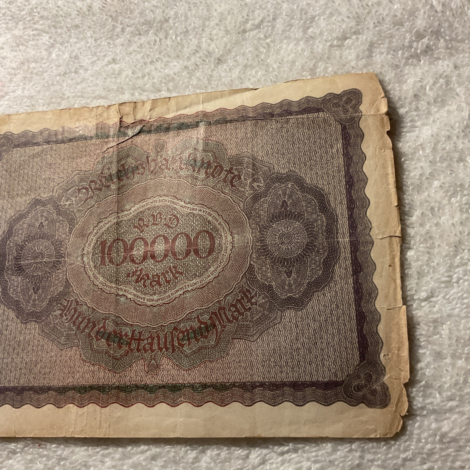 GERMANY.(-1923-FEBRUARY 1-)-100.000 Mark -BANKNOTE.CIRCULATED.#427A