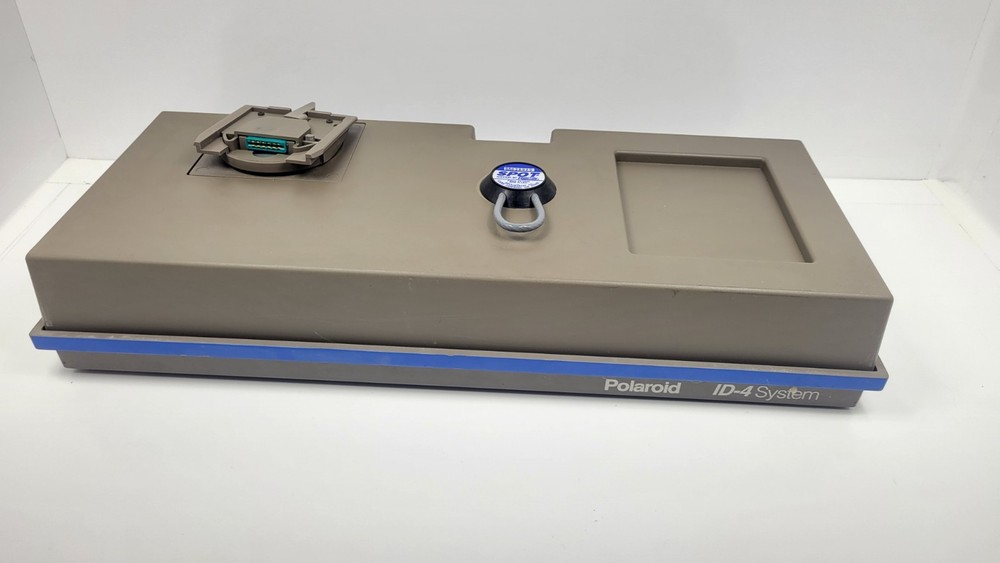​Polaroid ID-4 Instant ID Camera System Powers On Green Light No Printer/Cutter