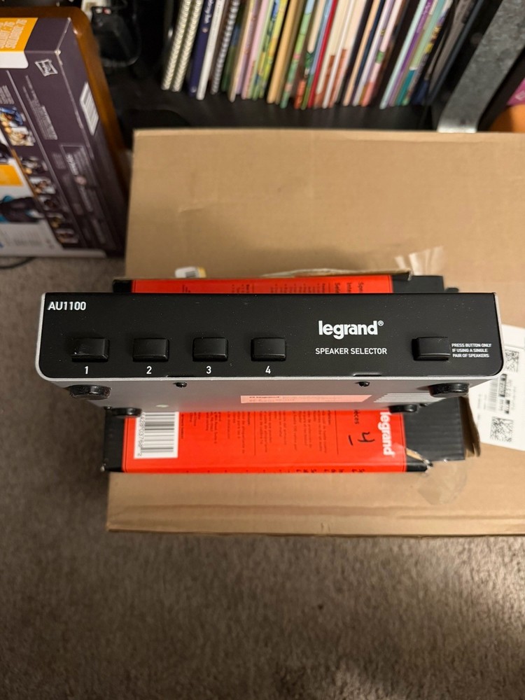 LEGRAND SPEAKER SELECTOR AU1100, SPEAKER LEVEL 4 LOCATION SWITCH