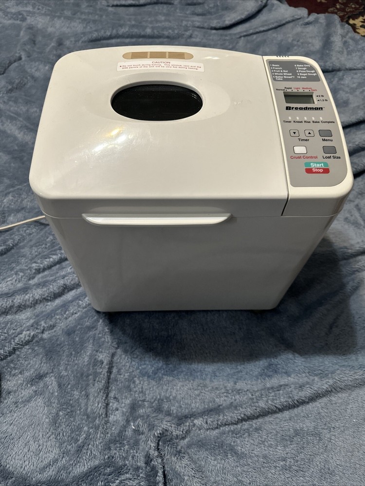 Breadman PLUS Bread Making Machine Automatic Bread Baker TR800