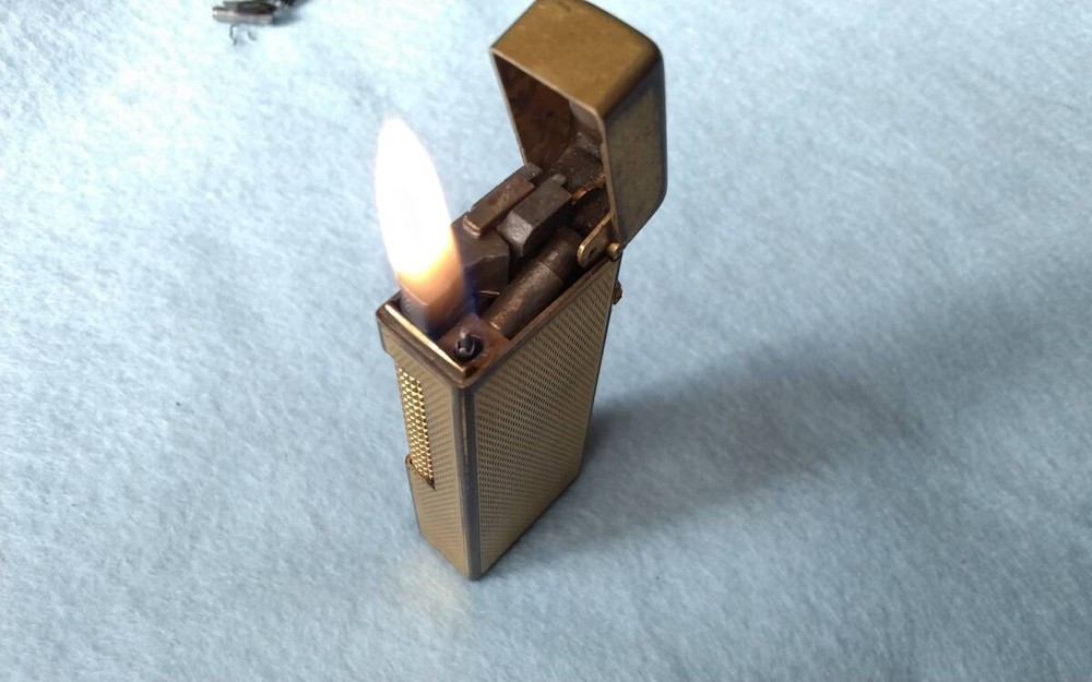 Dunhill Rollagas Early Model Gold Lighter Working Condition