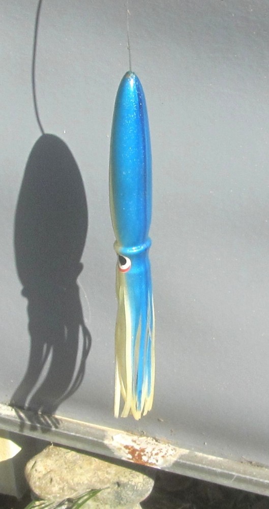 Large Tund Mahi 17" Rubber Squid Teaser