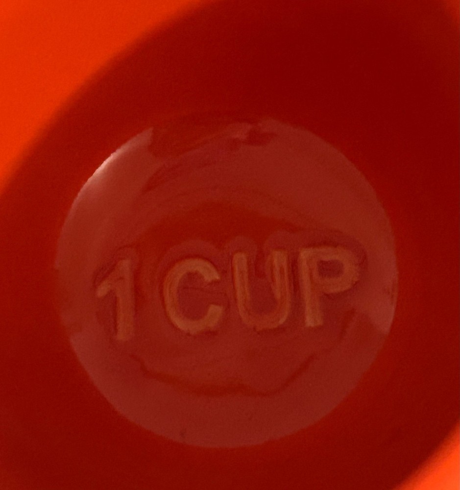 Creative Co-op Unique Textures Nesting Measuring Cups (4)