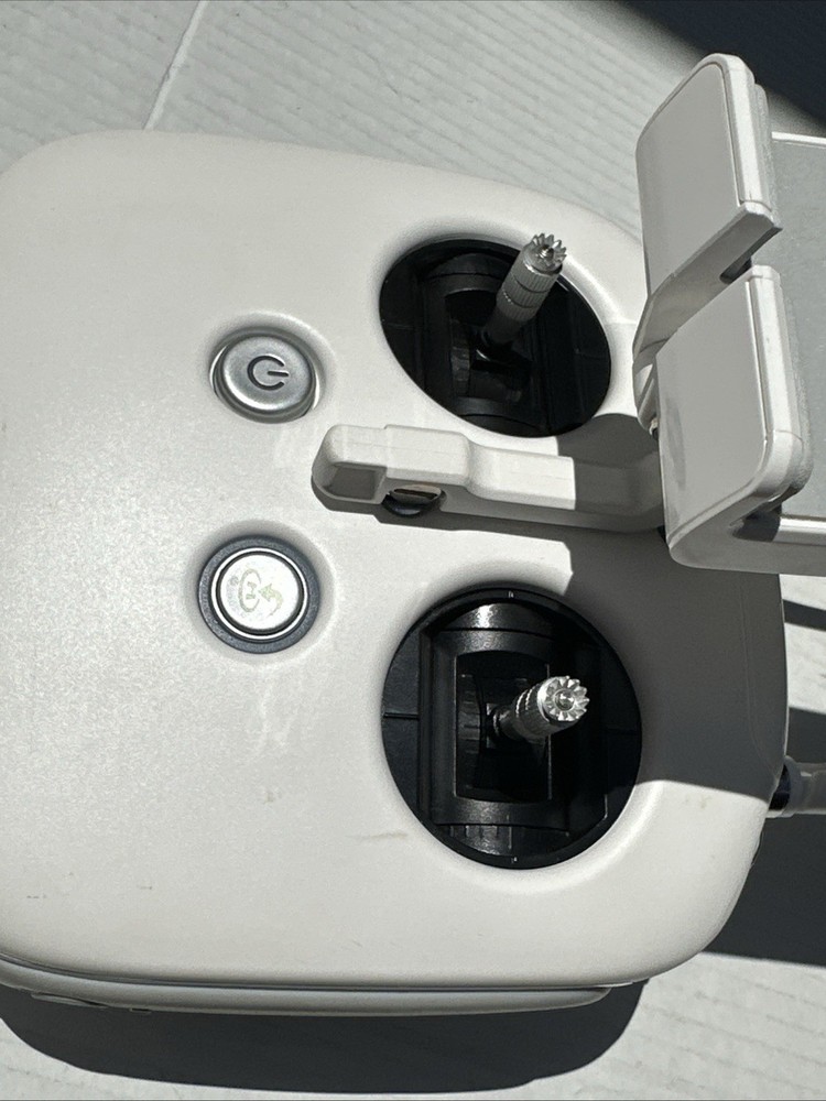 DJI Phantom 3 Professional or Advanced Remote Controller - GL300A