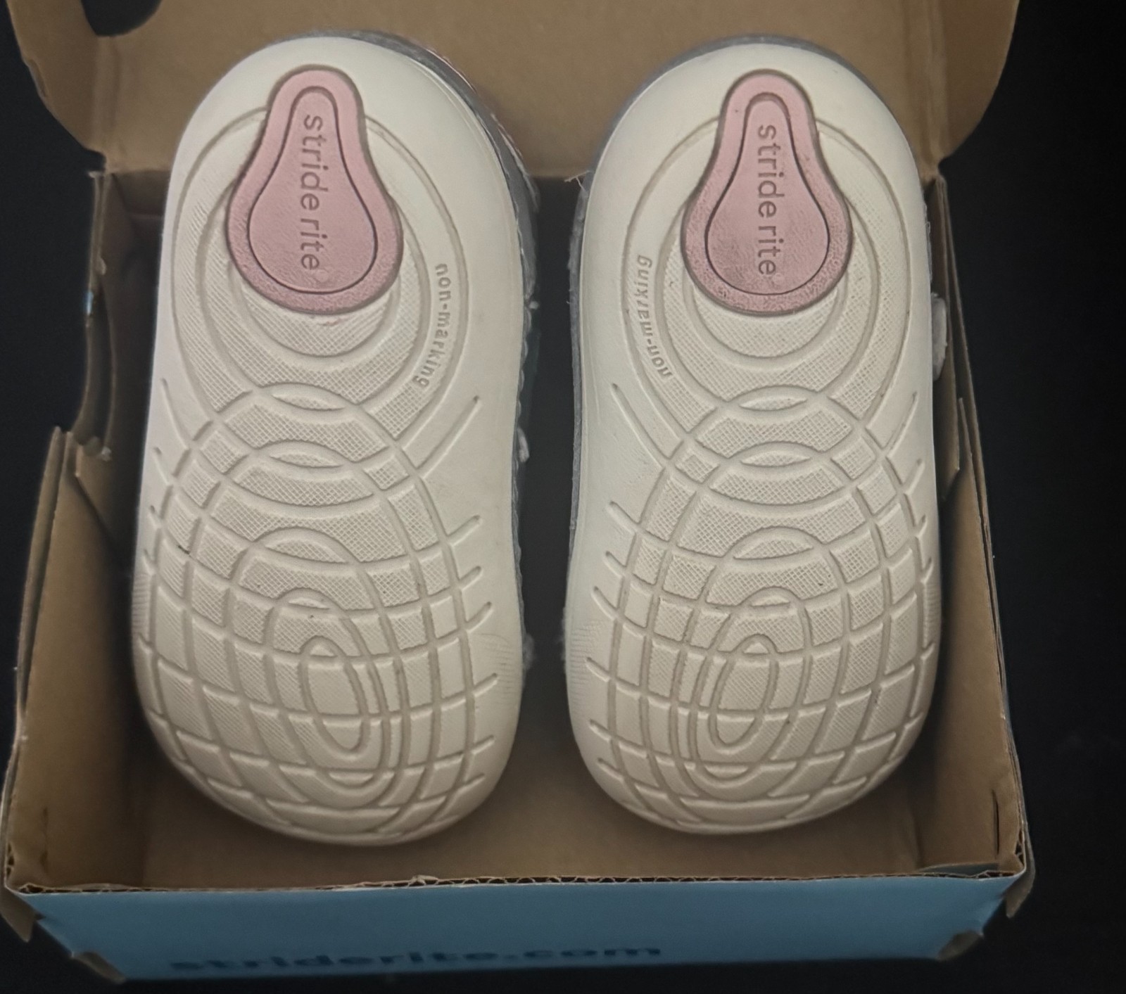 STRIDE RITE SM-Kennedy BG018003 Silver Pink Sparkle Sneakers Shoes Sz 6M Toddler