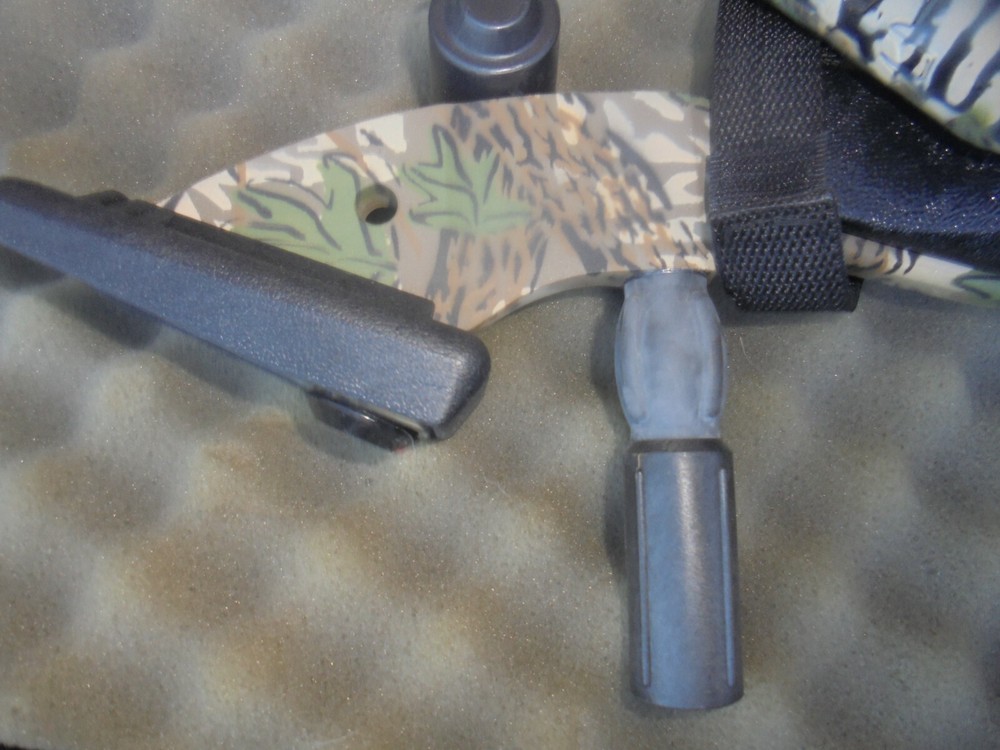 PSE NOVA COMPOUND BOW WITH CASE