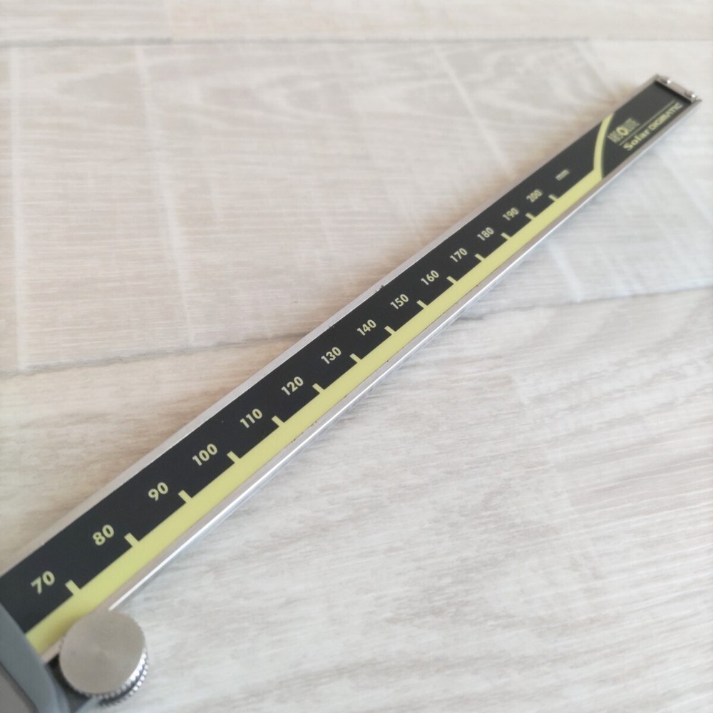 Mitutoyo CD-S20CT Solar digital calipers 500-455 w/Box