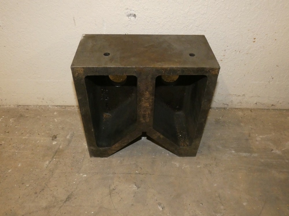 12" x 12" x 6'' - Standard V-Block