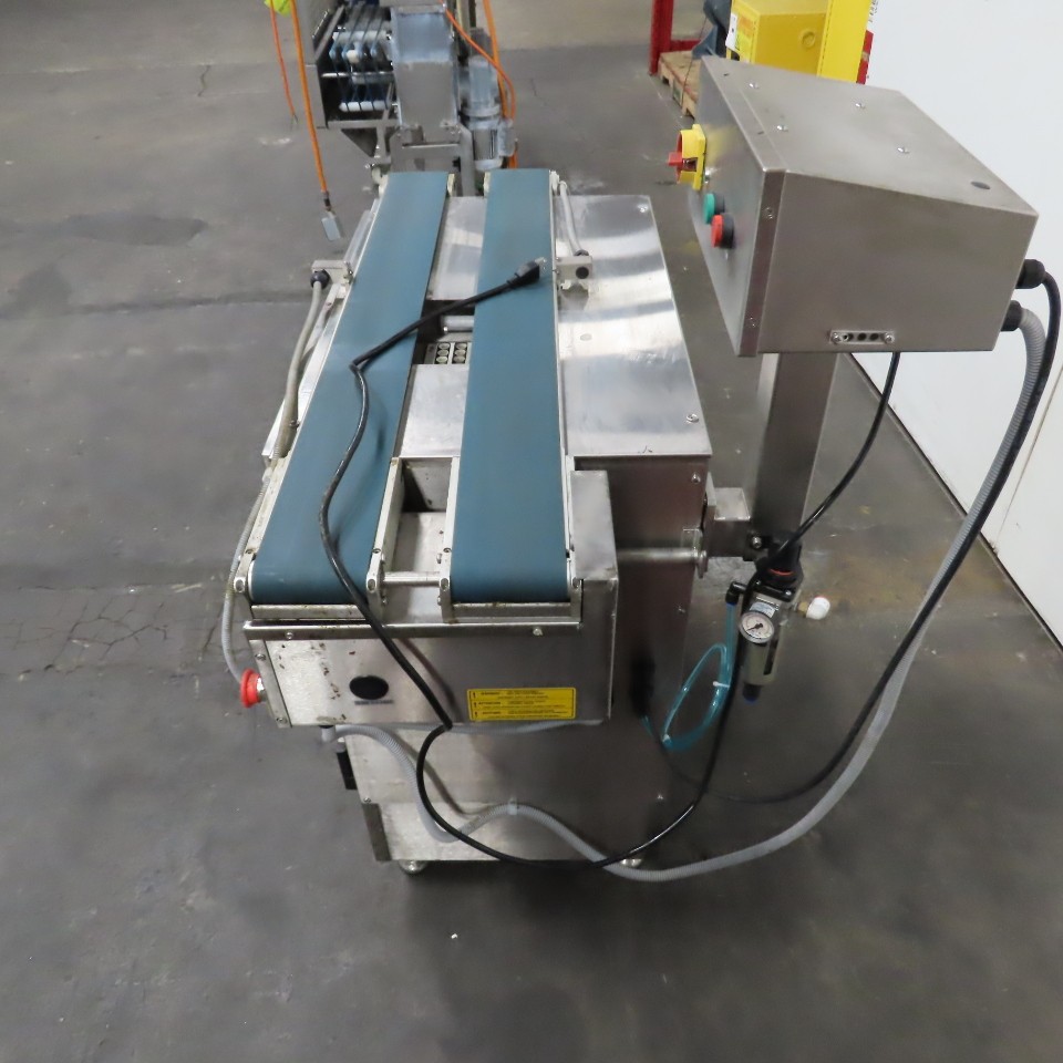DIGI BLLA Automatic Weigh Labeler Machine 110V 1PH (Applicator Needs Work)