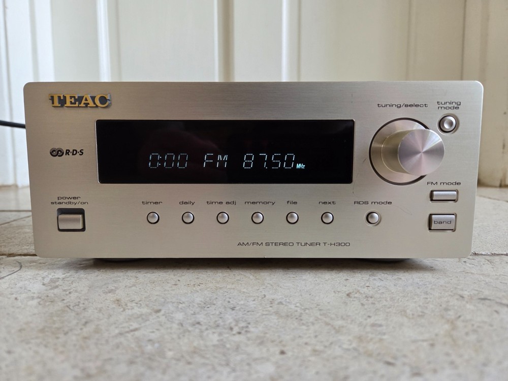 TEAC T-H300 Tuner