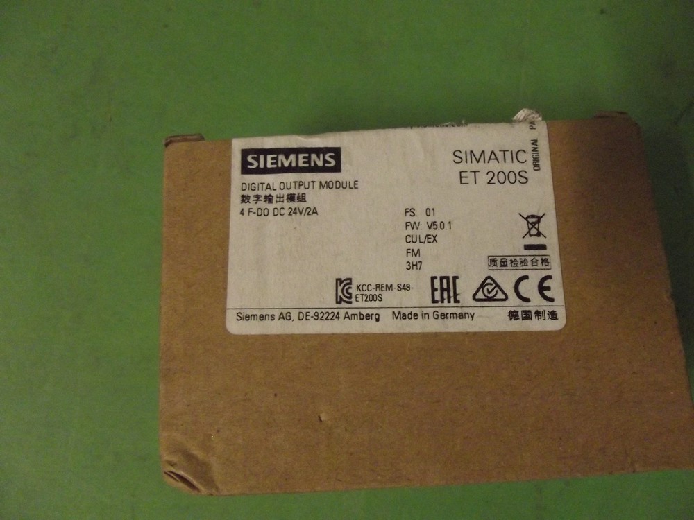 SIEMENS, SIMATIC ET 200S, 6ES7 138-4FB04-0BA0