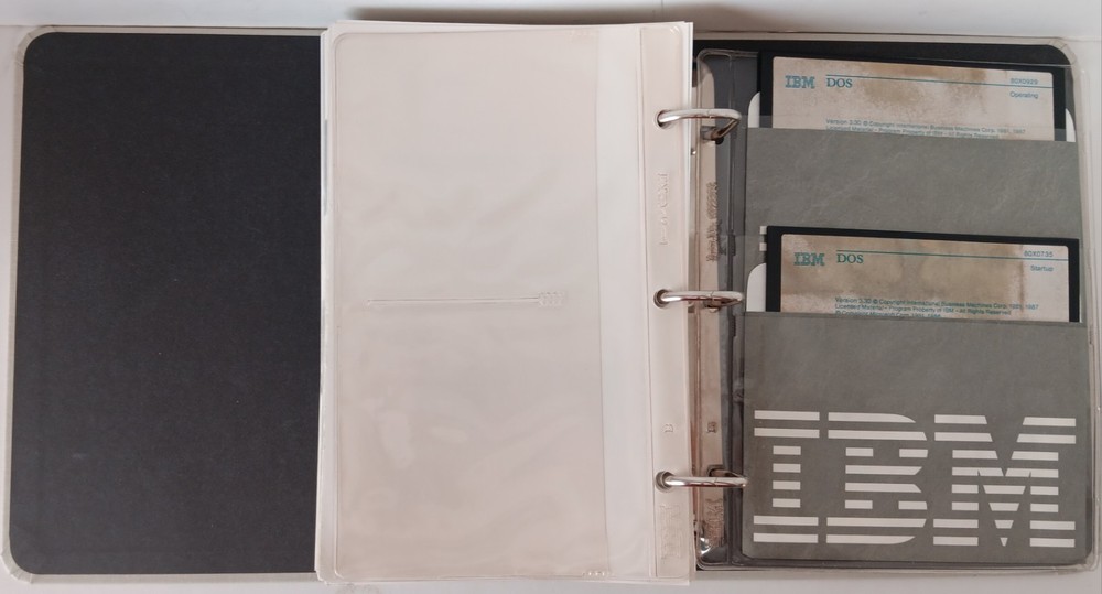 IBM DOS 3.3 Technical Reference Manual w/ 5.25" Floppys 6280060 Version 3.30