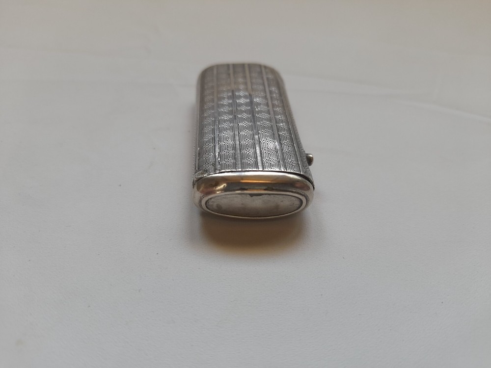 Silver vesta case / match box holder