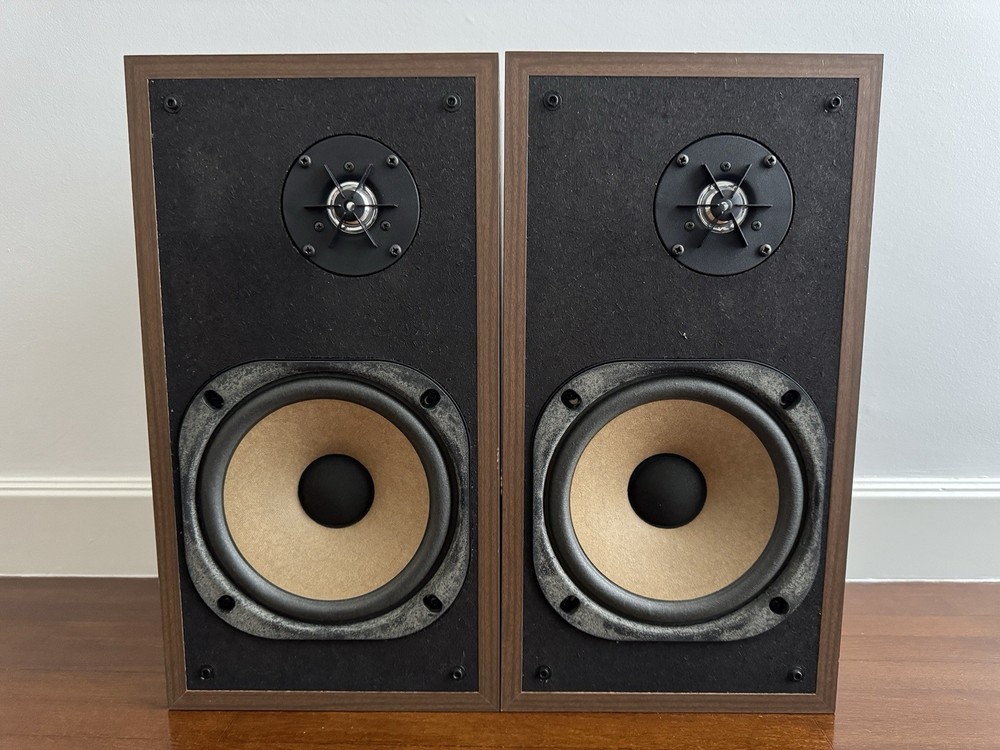Pioneer CS-E321 Speakers