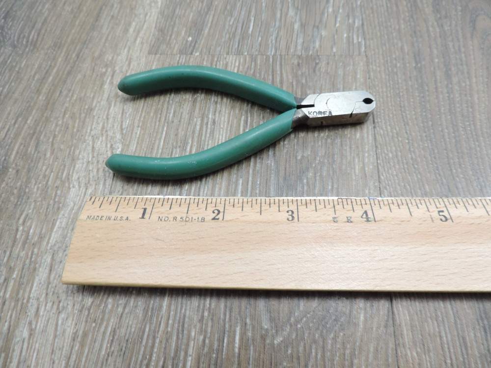 Nock Pliers Archery Tool 4"