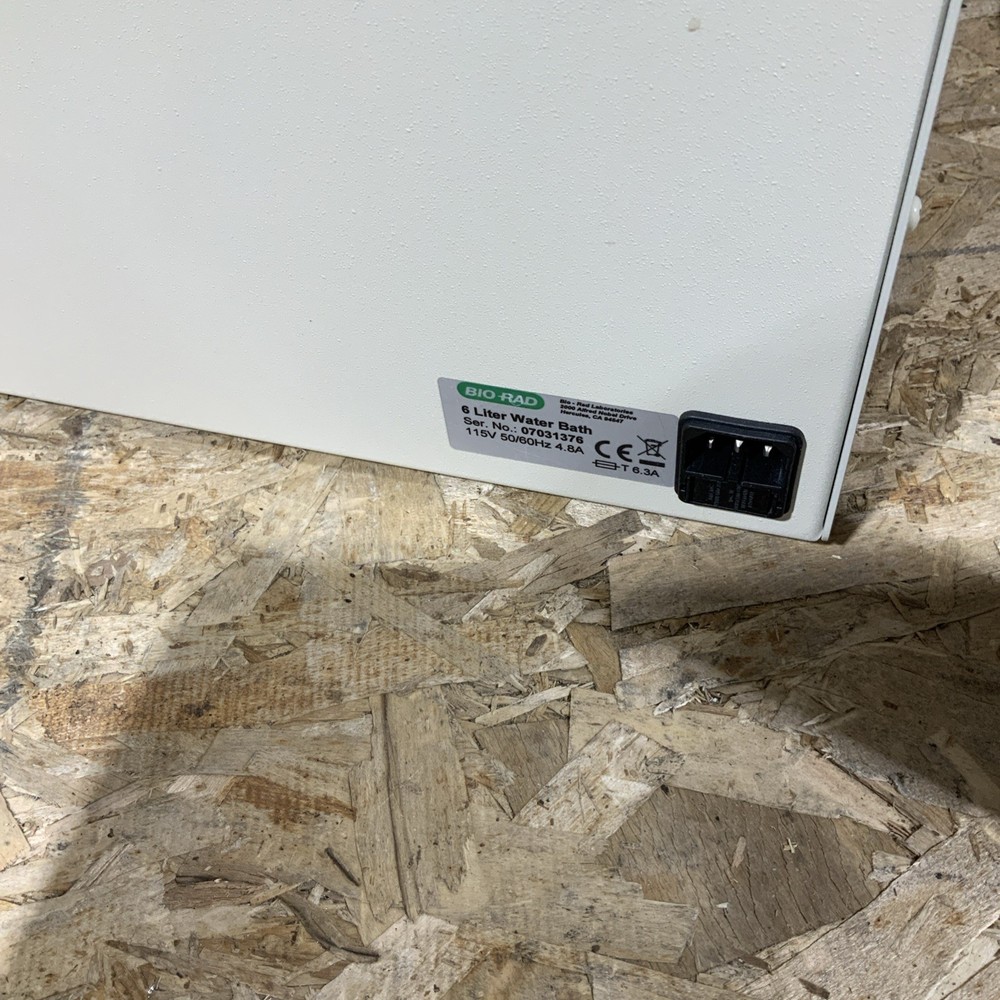 Bio-Rad 6 Liter Water Bath Working