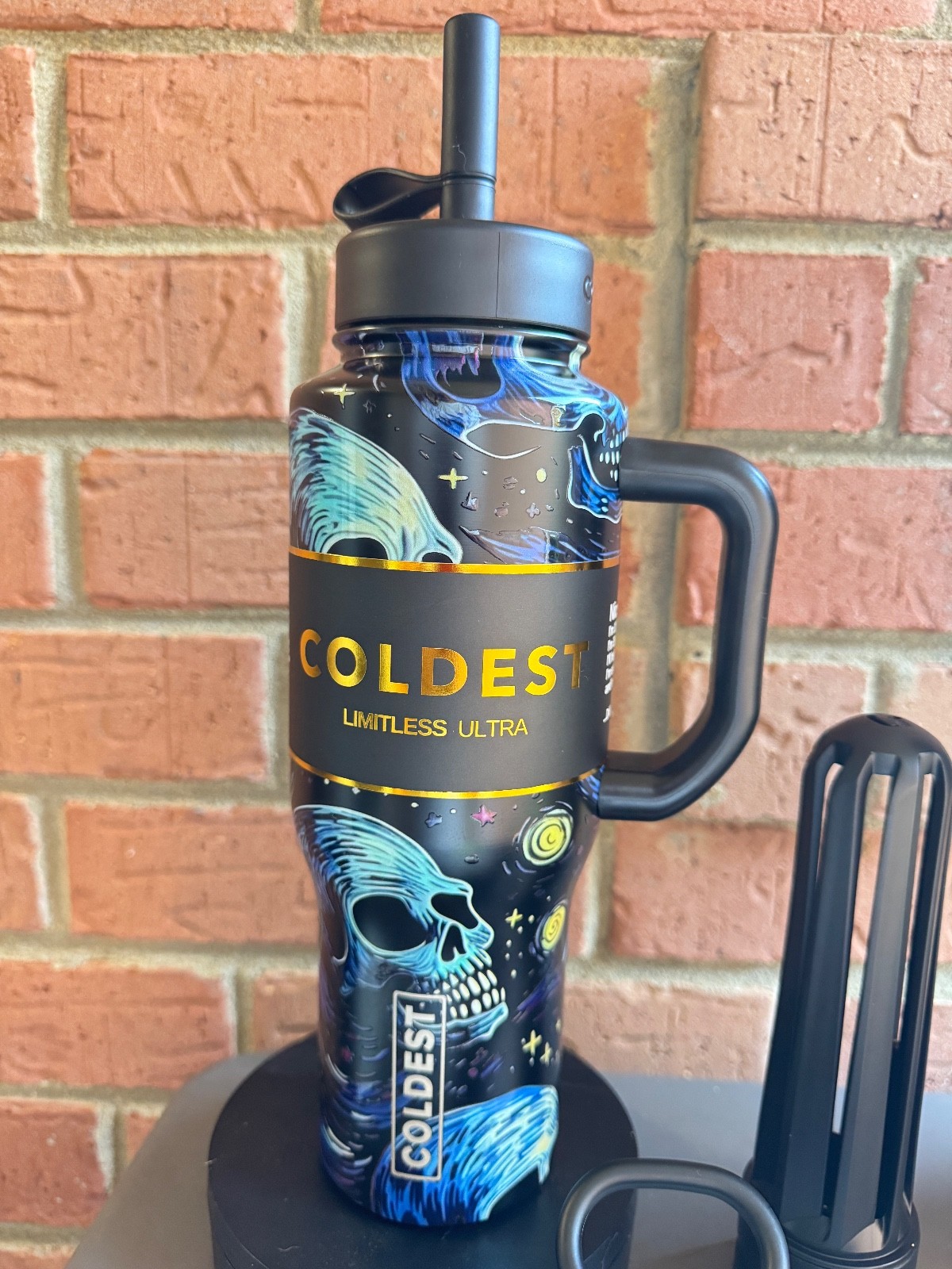 2day ONLY Rare Coldest 36oz STARRY SKULLS  RARE, Leak proof  NIB HARD TO FIND