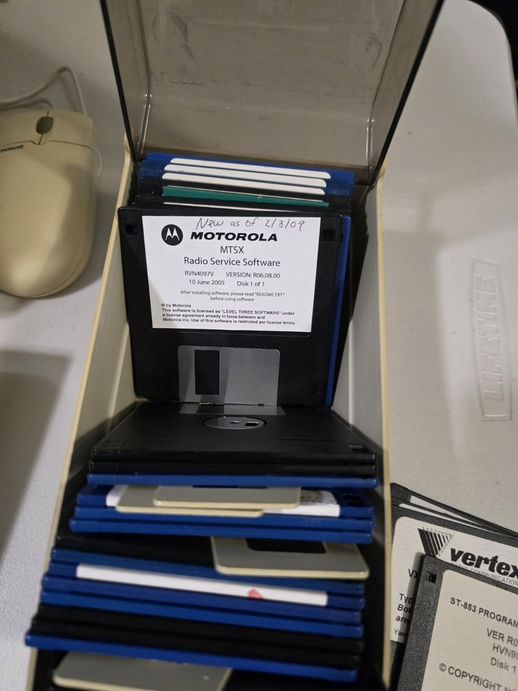 36 3.5" 720K Floppy Disk Lot Motorola Radio Programming Software