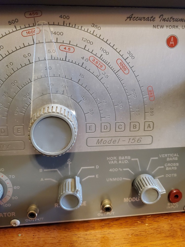 GENOMETER MODEL 156 VOLTMETER