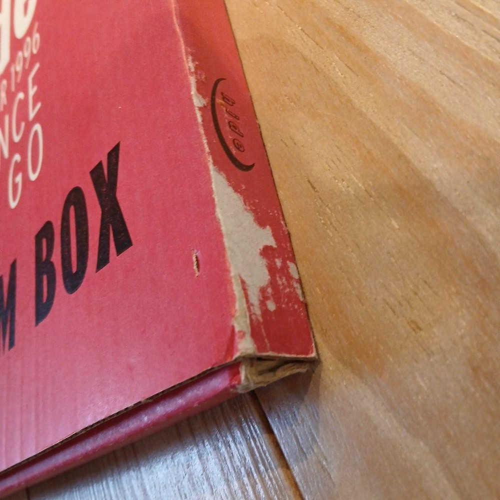 hide SOLO TOUR Premium Box