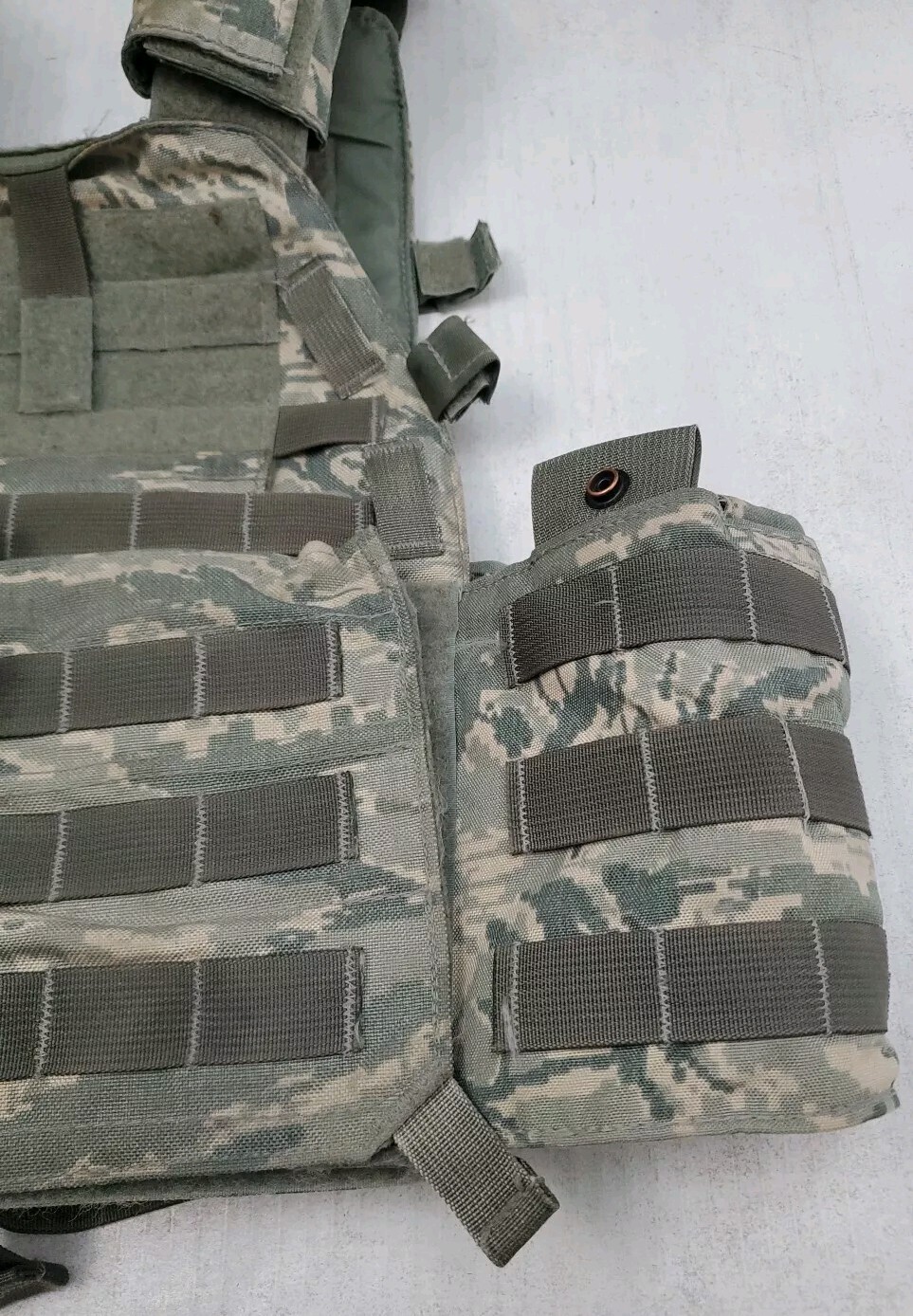 London Bridge Trading Plate Carrier Vest ABU LBT-6094A Medium Digital Camo