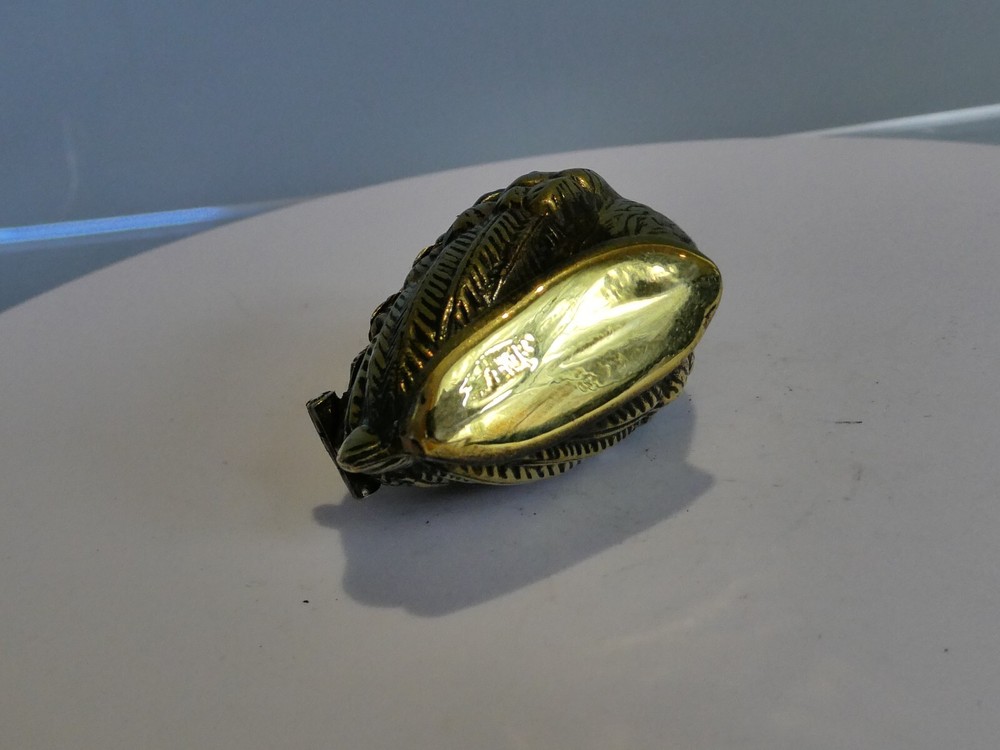 BRASS NOVELTY BIRD PILL/SNUFF BOX