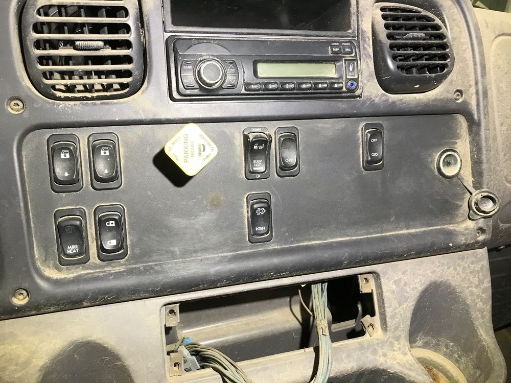 Freightliner M2 106 SWITCH Dash Panel - Used | P/N 2253168000